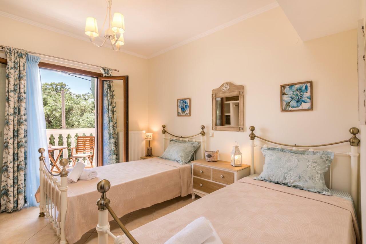 Villa Kortilles Pyrgi  Ngoại thất bức ảnh