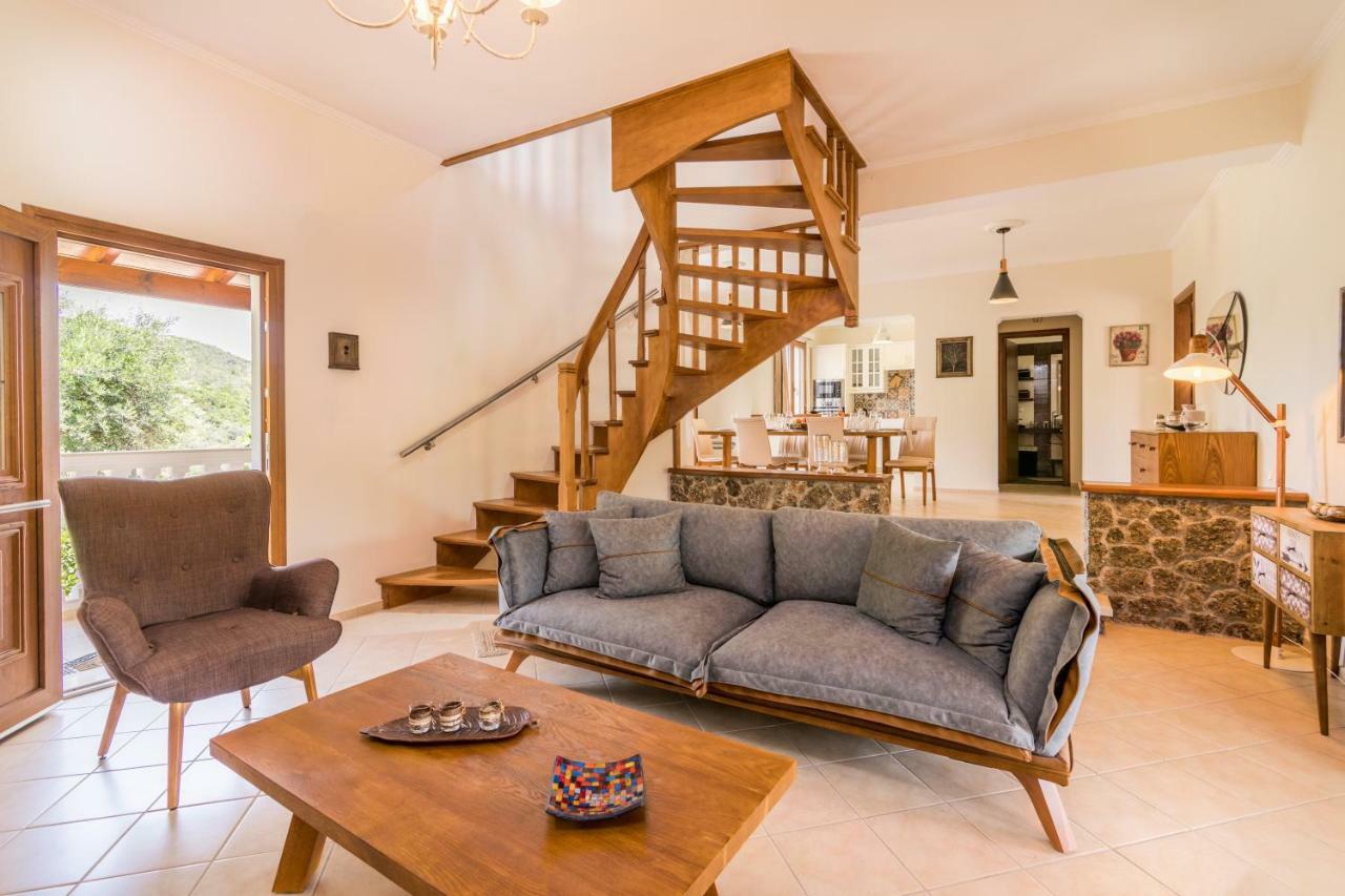 Villa Kortilles Pyrgi  Ngoại thất bức ảnh