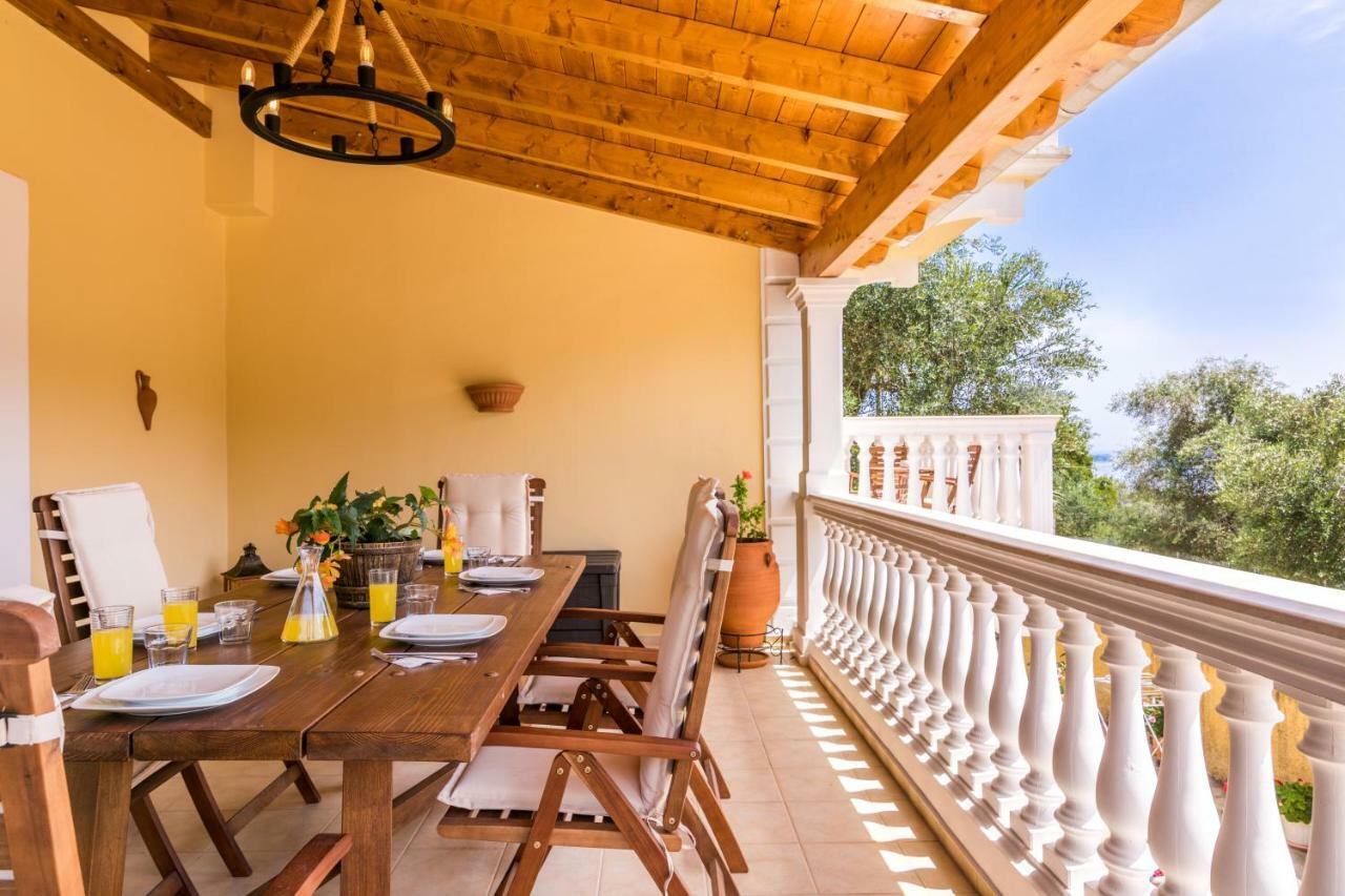 Villa Kortilles Pyrgi  Ngoại thất bức ảnh